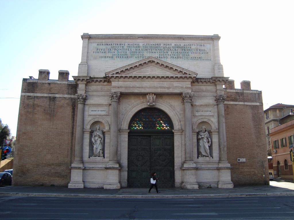 Baltik Guesthouse Rome Exterior photo