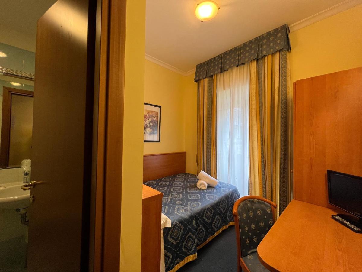 Baltik Guesthouse Rome Exterior photo